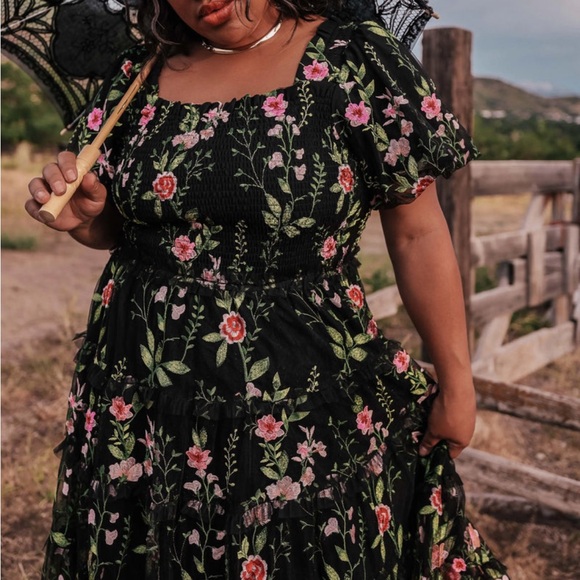 NWT Jessakae rose maxi dress 3x $298 - Picture 2 of 8